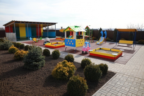 Региональные и муниципальные власти выделили более 100 млн рублей на переоборудование детских садов